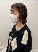 ピンクベージュミディアムレイヤースタイル