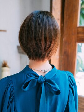 フローラビューティーヘアー(Flora Beauty Hair) 丸みショート/20代/30代/40代/50代/岡山/表町