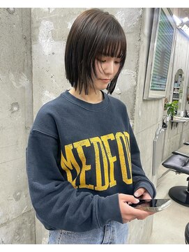 蜃気楼 （（（蜃気楼）））顔まわりレイヤーボブ