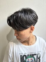 グラフ 立川(Graph.)&nbsp;センターパートニュアンスツーブロックパーマ