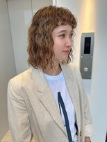 ブリーチパーマショートウルフパーマ　プードルパーマ