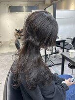 シーン(seen)&nbsp;○中性ウルフカットロングウルフレイヤーカット表参道顔まわり