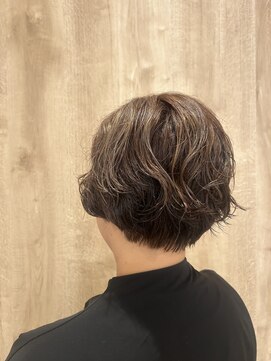 アン ヘアーズ(ann HAIRS) ショートパーマ