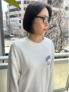 ツイギー 宮西店(TWiGGY) センターパートの大人ボブ