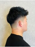 20代30代短髪フェード刈り上げメンズツーブロック