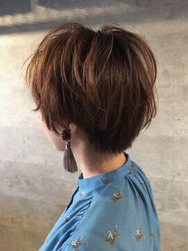 マノン バイ エイチ(MANON by H) マッシュショート