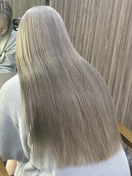 イリ 梅田(ili) 韓国風ミルクティーグレージュカラーベージュブラウン