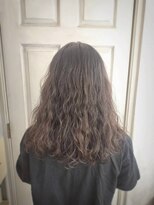 アロマ ヘアー ルーム 新宿3号店(AROMA hair room)&nbsp;ナチュラルウェーブミディ/エアリー質感/柔らかパーマ