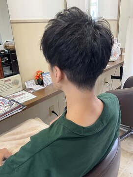 コアフィールフィス(COIFFURE fils) 【見附　今町】アップバングショート　似合わせ