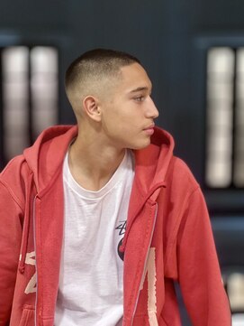 ダッド(DAD) 【Buzz】