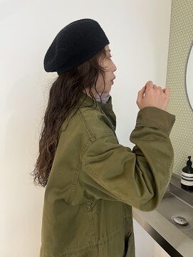 タート(Taat.) wavy hair