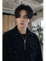 ノットバイベル 大宮(knot by belle)&nbsp;過去の自分を捨て、自信が湧いてくるセンターパート大人カット