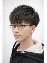 ゼロスバーバー(0's BARBER SHOP)&nbsp;束感黒髪ビジネススタイル清潔感人気