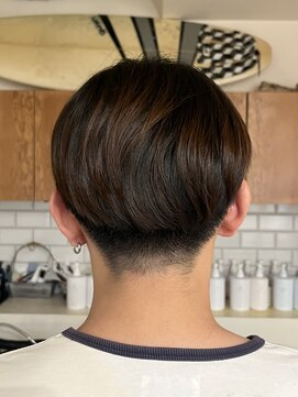 オルガ ヘアアンドメイク(Oluga hair&make) 刈り上げセンター分け
