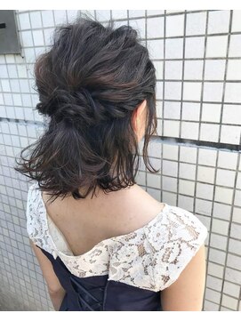 ヘアーデザイン ルシア(Hair Design Lucia) ゆる編みハーフアップアレンジ