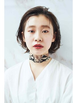 キー(kii) スタイリッシュなボブ