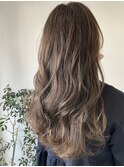 アッシュベージュ ナチュラルハイライト