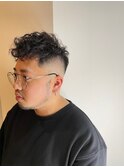 襟足すっきり大人カジュアルスキンフェード×パーマ