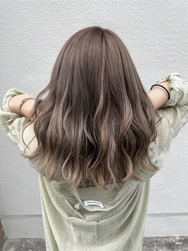 カロンシェリー(CARON cherie) ハイトーンベージュカラー　髪質改善　寒色系カラー