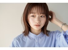 お気に入りのヘアスタイルを見つけられて笑顔になれるヘアサロン