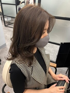 ナンバー リコ 名駅 ジャム 名古屋(N° rico JAM) 韓国風レイヤースタイル　伸ばしかけミディアム　マロンブラウン