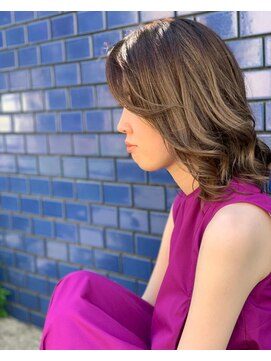 クラク 羽根木店(kuraku) ブリーチありのバレイヤージュ