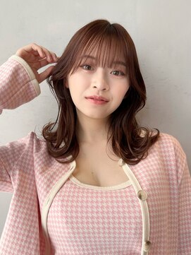 ジョエミバイアンアミ(joemi by Un ami) Unami　韓国くびれミディアム　シースルーバング　外ハネパーマ