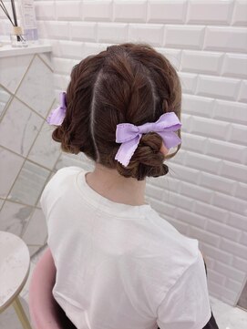 リルミー(Lilme) 編み込みツインお団子＊まゆ