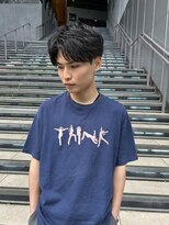 シャルム(charme) フェザーセンターパート、フェザーパーマ、フェザーショート