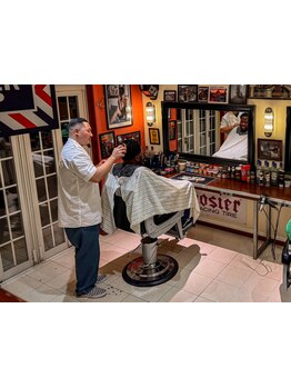 【北山】"フェードカット"が得意な男性スタイリストがマンツーマン対応！細かなご要望も是非ご相談下さい。