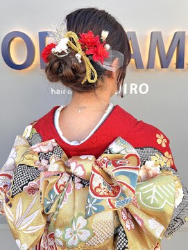 オリガミ トイロ(ORIGAMI TOIRO) 振袖×ふわふわシニヨン