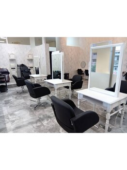 毎日のキレイを楽しんで♪プロのカラーリングとセルフブローで自分だけのスタイルを手に入れよう☆