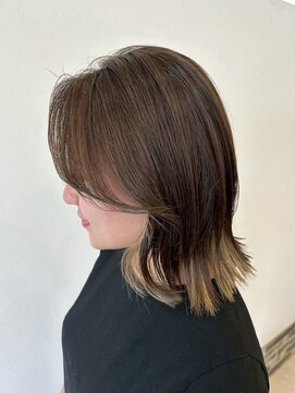 ヘアーアンドエステ ハラダ 滝ノ水店(Hair&Esthe Harada) ブリーチインナーカラー/ベージュ/ミディアムレイヤー