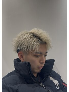 ルーストデラックス 京都河原町三条(ROOST dx) MEN’S HAIR/波巻ツイストスパイラル/フェザーパーマ/京都河原町