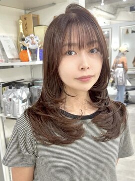 ホリー(HOLLY) レイヤーカット