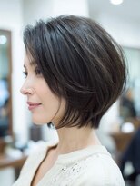 トリッカ 代官山(tricca) くびれショートボブ/白髪ぼかしハイライト/ブラウンカラー
