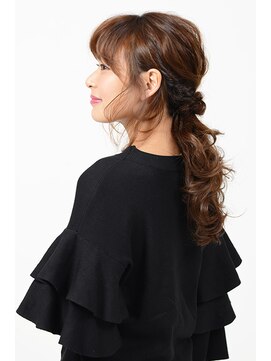アースコアフュールボーテ 新潟中野山店 (EARTH coiffure beaute) 華やかローポニーアレンジ