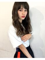 ピープル(people)&nbsp;[people] 外国人風ウェービーロング×スモーキーアッシュ