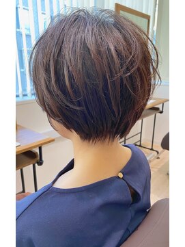 キートス(Kiitos) 丸みショートボブ