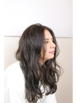 エル(LE) N.カラーでヘルシーレイヤーデジタルパーマ