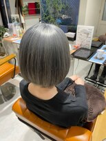 ゲーム 吉祥寺店(GAME)&nbsp;ダブルカラーケアブリーチグレージュハイトーンボブ前髪カット