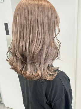 ワンズ リー 下北沢店(ONE's ly) 韓国/前髪/ダブルカラー/髪質改善/学割U24[下北沢/下北沢駅]