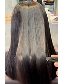 【今までにない感動の艶髪にリピーター続出中★】髪質改善特化サロンだからできる、縮毛矯正が大人気◎