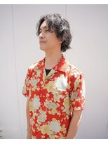 ヒカリス 東三国(HIKARIS) 笑顔溢れるメンズボブ/くせ毛/センターパート/くせ毛活かし