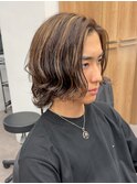 マンバンスキンフェードミディアムツーブロックメンズカット
