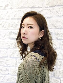 ヘアアプセウス (hair APCEWS)の写真/いつまでも綺麗でいたいと願う大人女性に◇APCEWS拘りのアフターケアで今ある髪だけでなく未来の髪も守る！