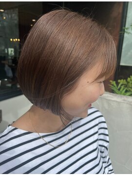 ブローチ(broche) ミニボブ