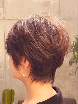 デュード(Dude) 大人きれいめショート/40代50代60代70代/ブラウン