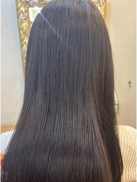 エルムトウキョウ(ELM Tokyo) 色落ちも良くて白髪も染まる♪濃い目の透明感グレー