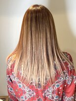 アフィナー(Afinar)&nbsp;【横浜/横浜駅】ブロンドカラー